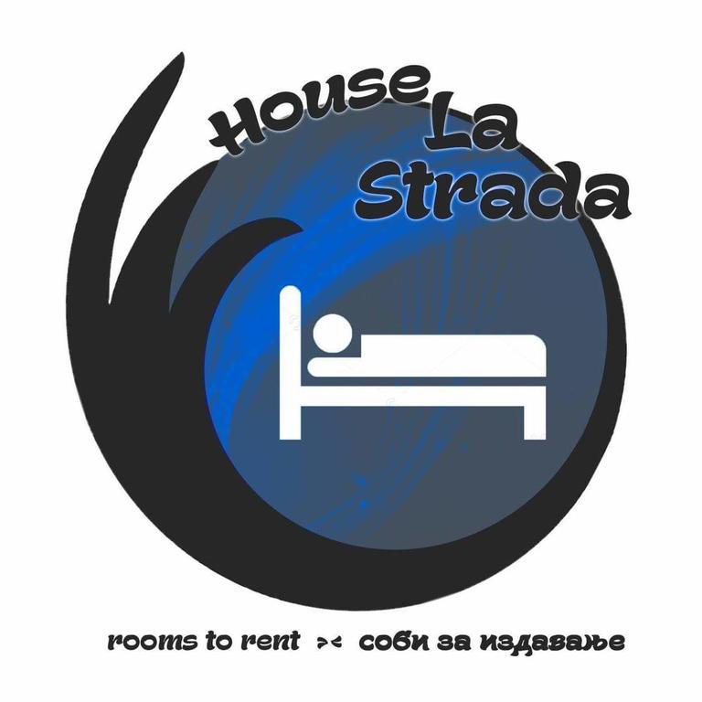 House La Strada Apartman Negotino Kültér fotó